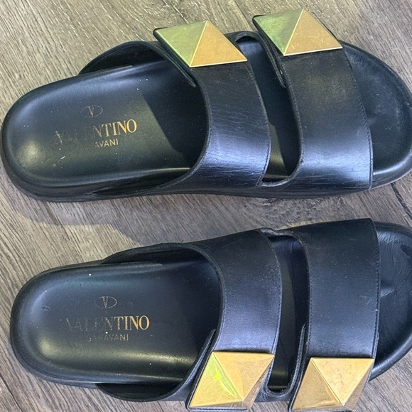 Valentino Garavani Black and Gold Sandals - Picture 4 of 8